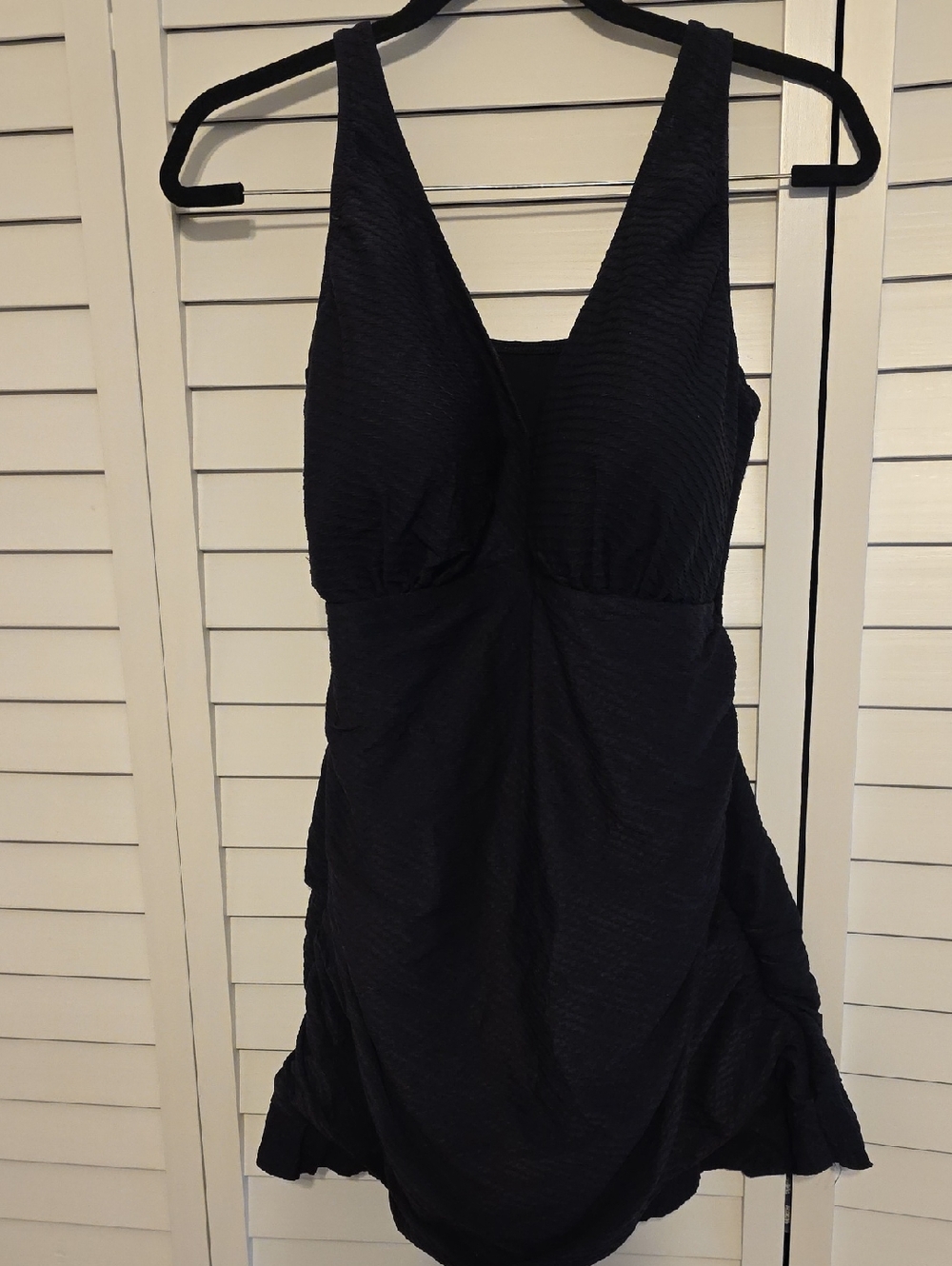 Textured Black Gottex  V-Neck Swimsuit 22W